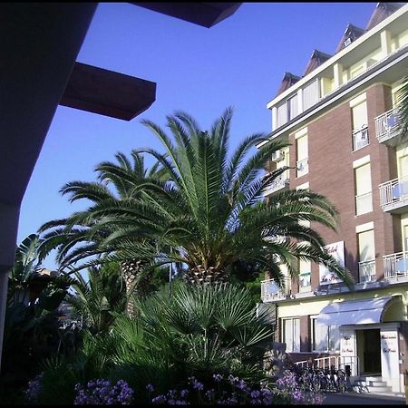 Hotel La Perla Cupra Marittima Exterior photo