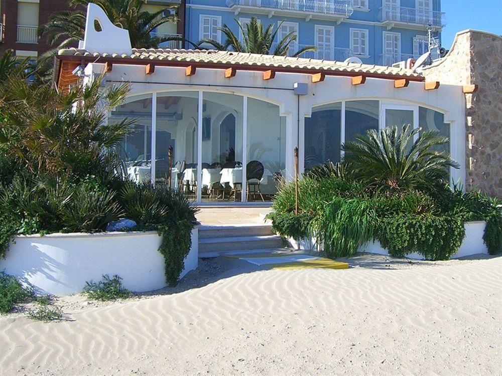 Hotel La Perla Cupra Marittima Exterior photo