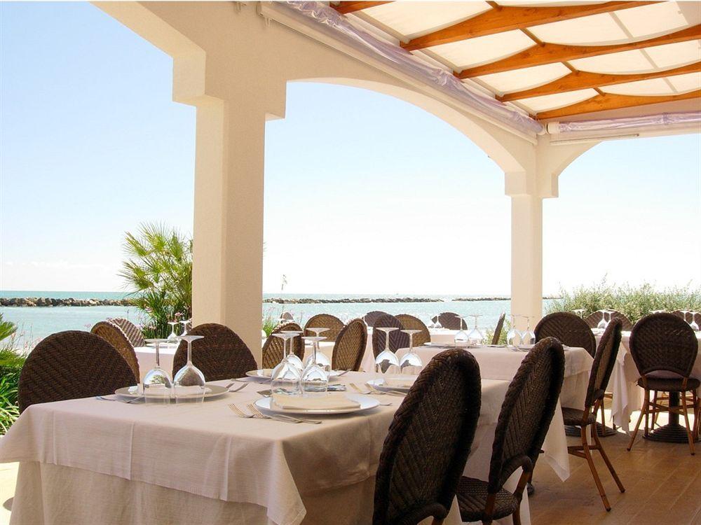 Hotel La Perla Cupra Marittima Exterior photo
