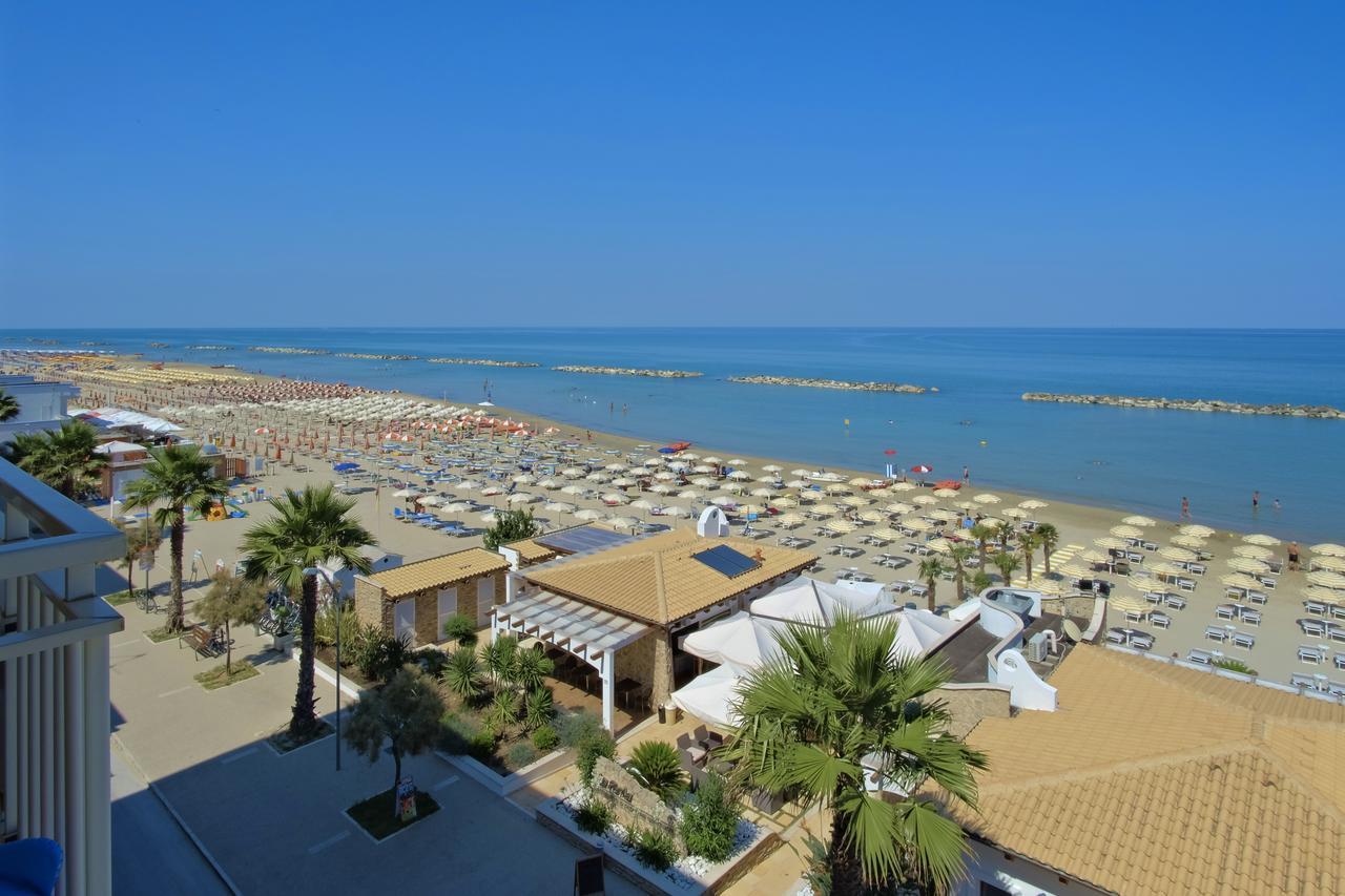 Hotel La Perla Cupra Marittima Exterior photo