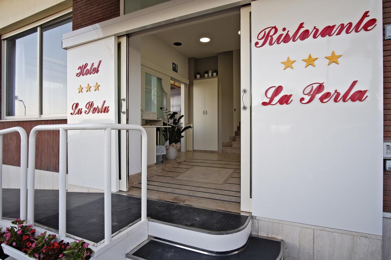 Hotel La Perla Cupra Marittima Exterior photo