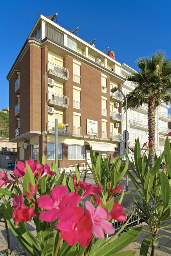 Hotel La Perla Cupra Marittima Exterior photo